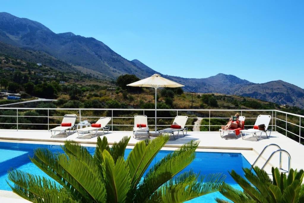 Villa Vuna - Private Pool -Sea View Chrissi Akti Chania Exterior foto